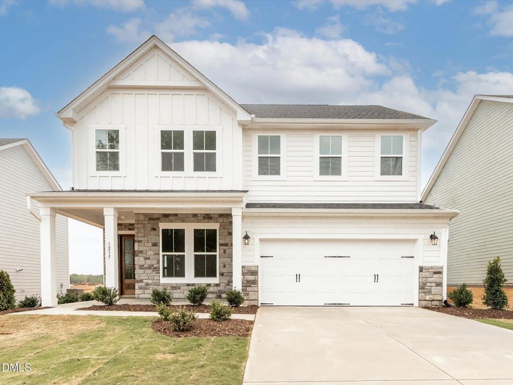 1215 Shallow Spring Drive, Mebane