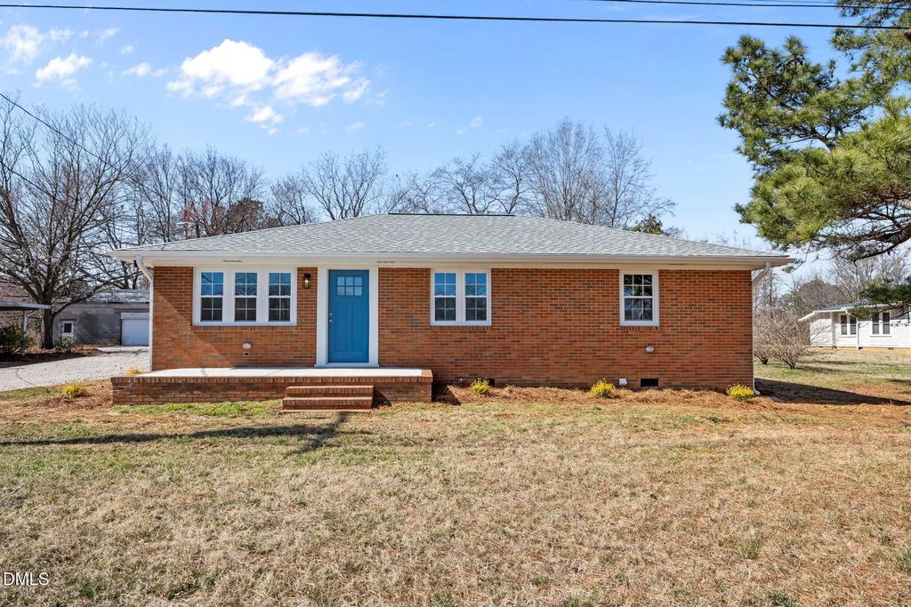 720 S Wakefield Street, Zebulon
