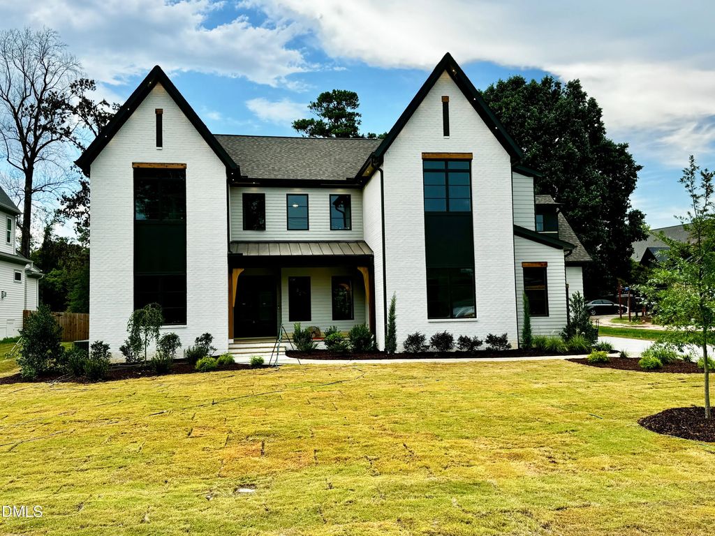 221 Dublin Road, Raleigh