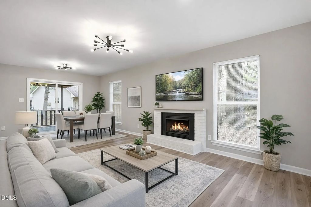 812 Chalk Level Road, Durham