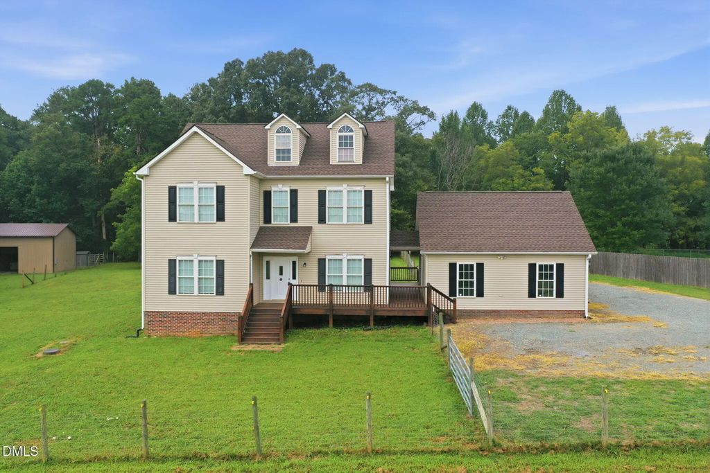 4872 Thom Road, Mebane