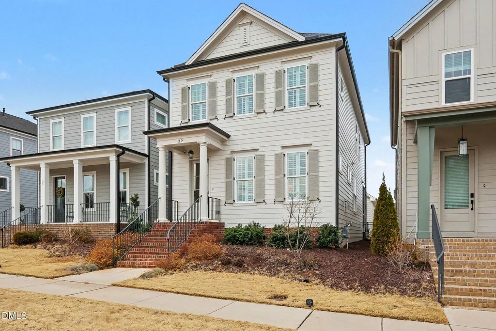 39 Banning Drive, Pittsboro