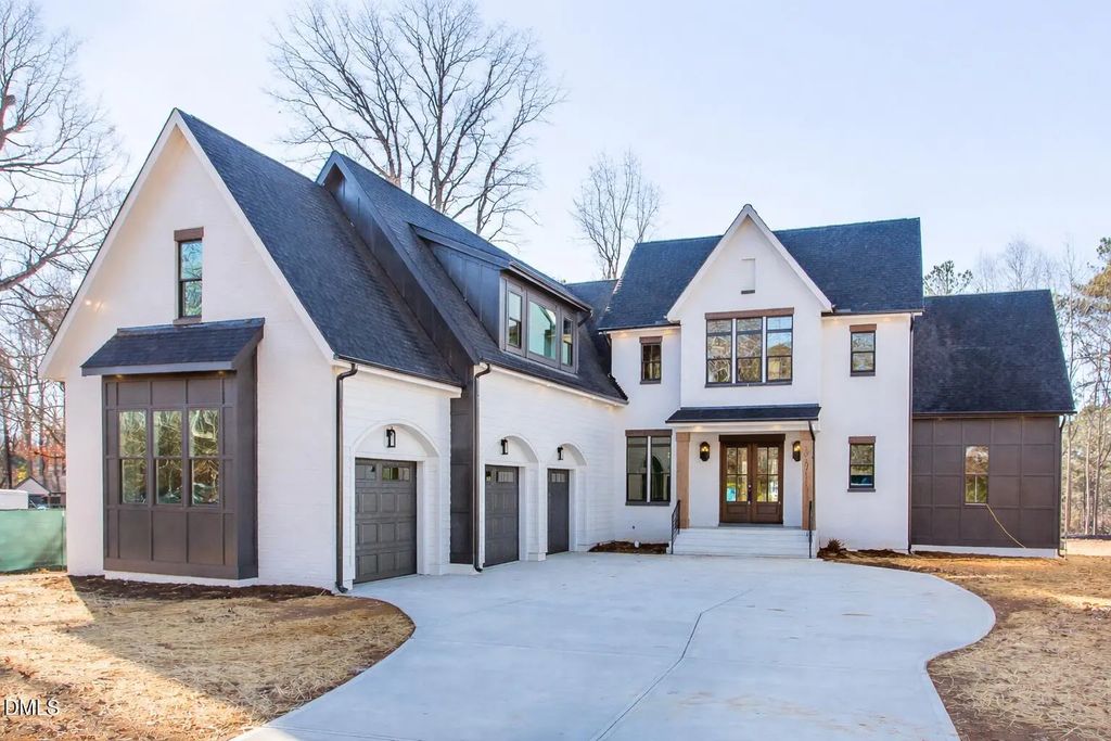 109 Forest Green Drive, Cary