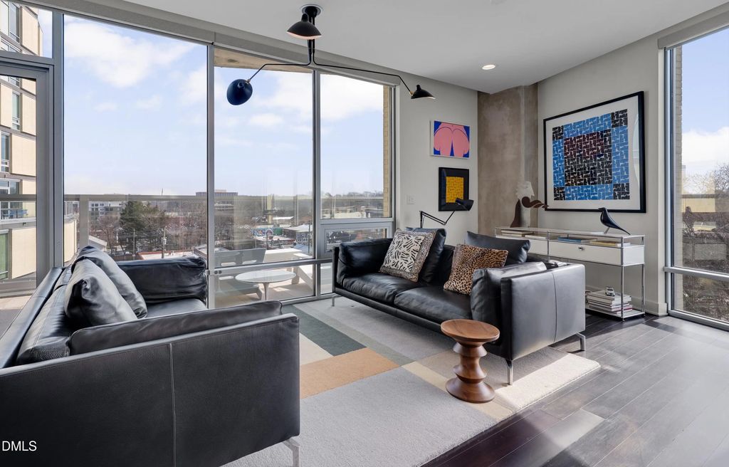 601 W Rosemary Street 514, Chapel Hill