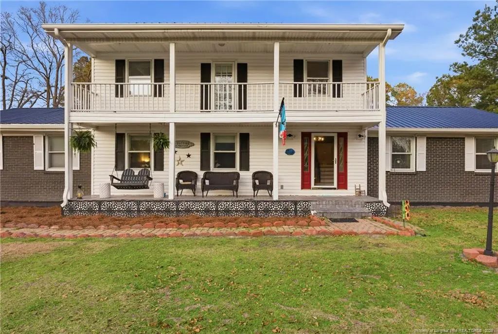 732 County Line Road, Roseboro