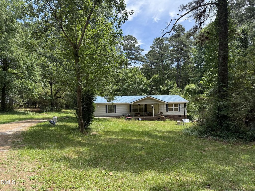 4749 Buckhorn, Sanford