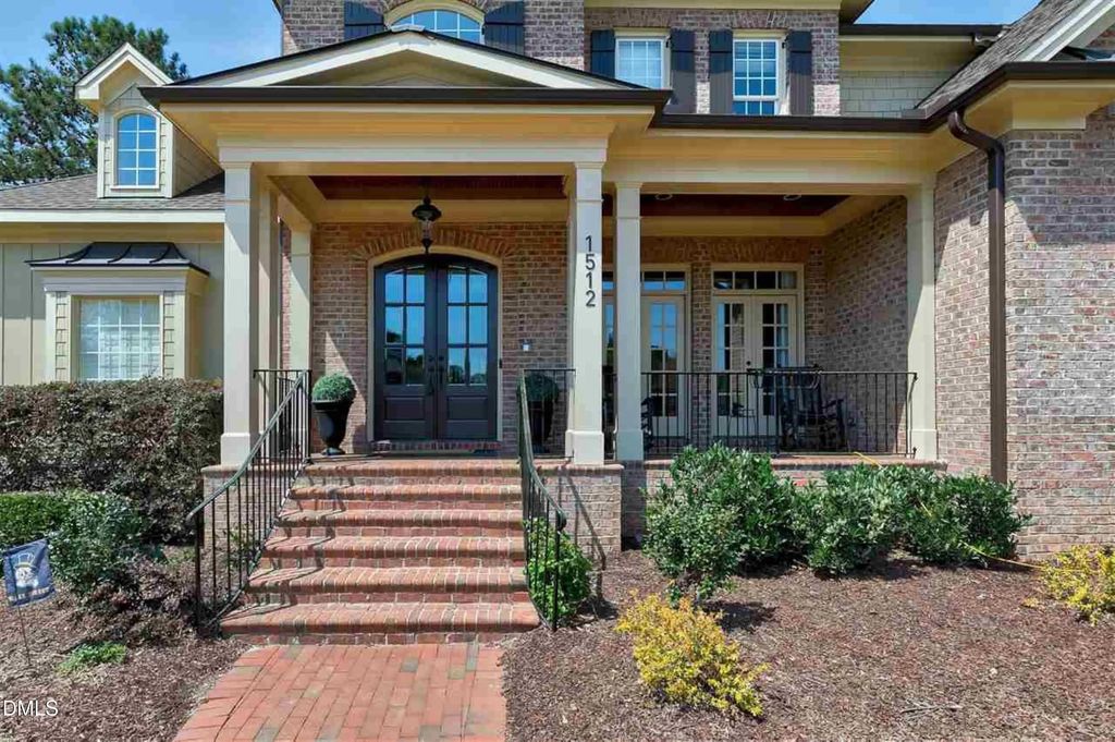 1512 Obrien Circle, Wake Forest