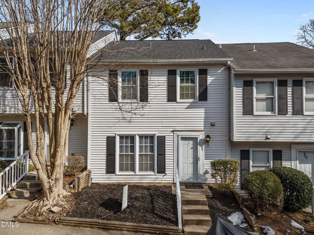 7 Durbin Place, Durham