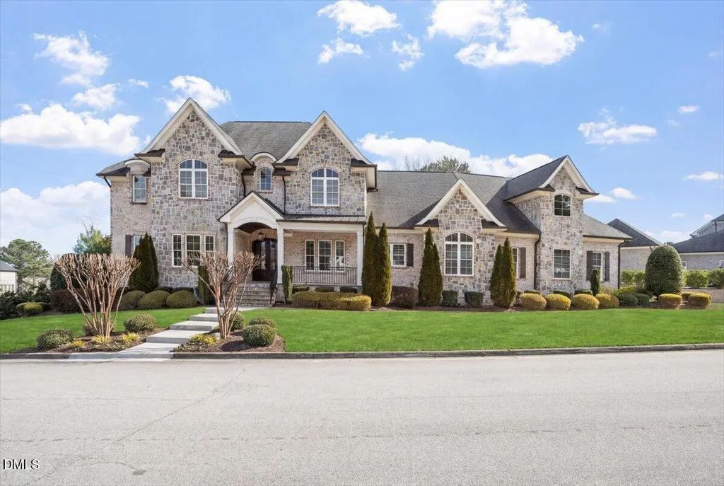 12616 Village Springs Road, Raleigh