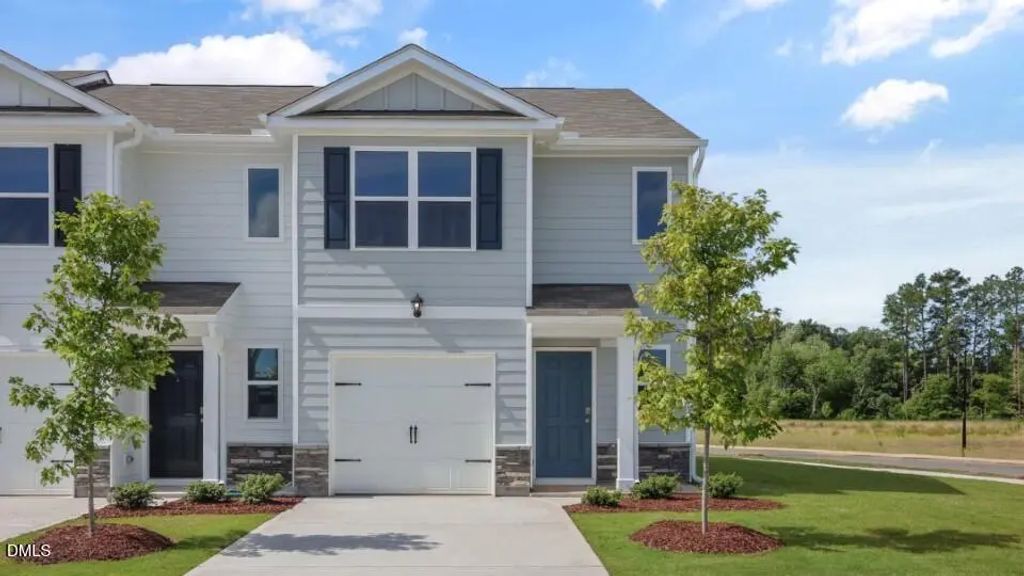530 Stream Walk Crossing, Wendell