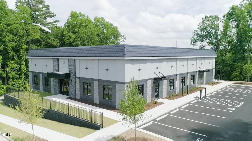 4550 Preslyn Drive, Raleigh