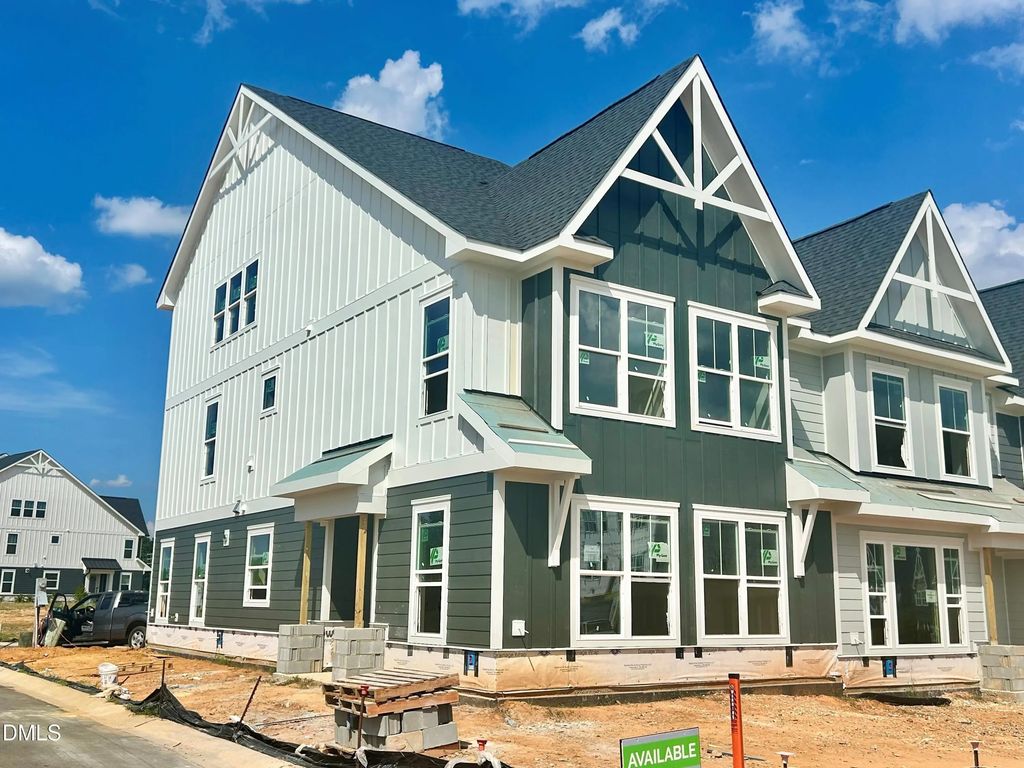 709 Trailboard Road, Fuquay Varina