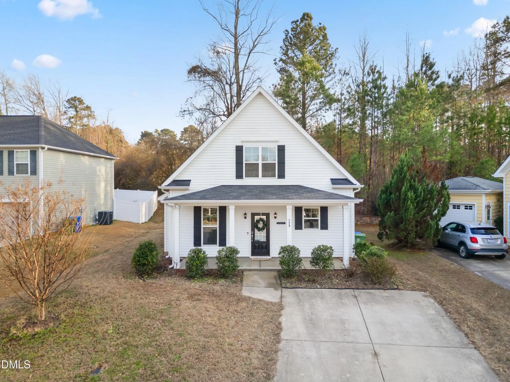 729 Leatherstone Lane, Fuquay Varina