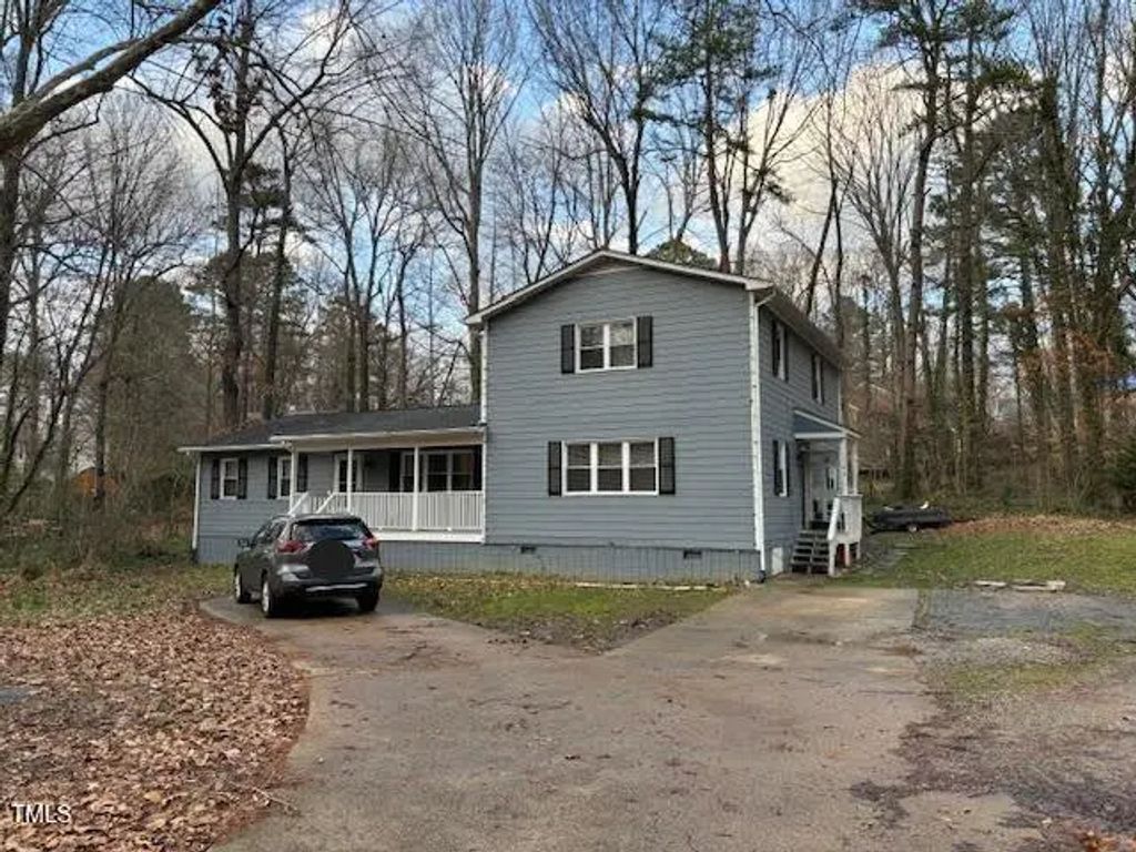 110 Misty Court, Cary