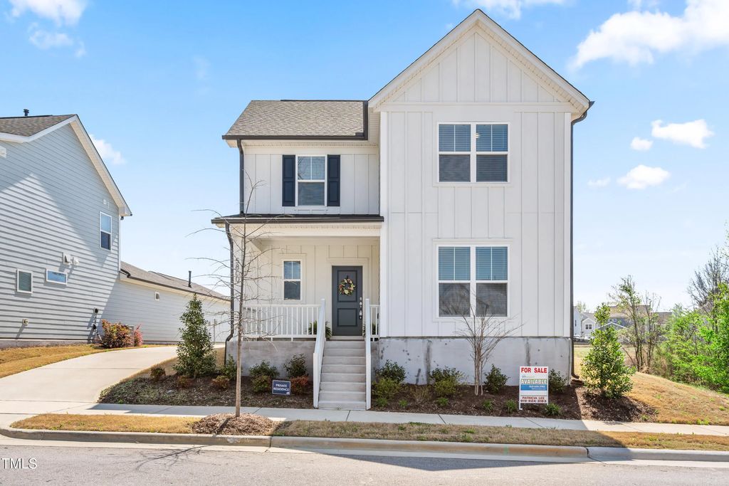5800 Agrinio Way, Raleigh