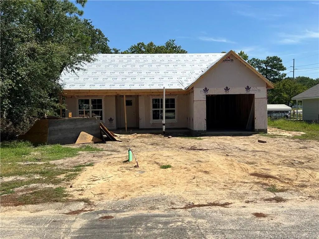 2622 Lone Pine Drive, Fayetteville