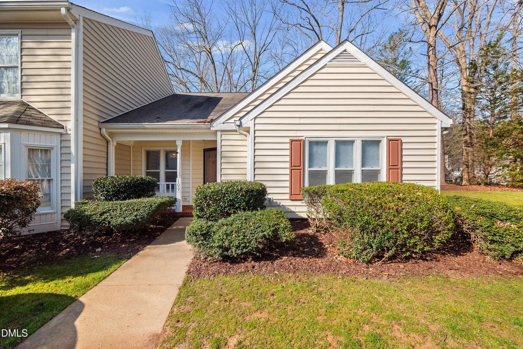 109 Linville River Road, Cary