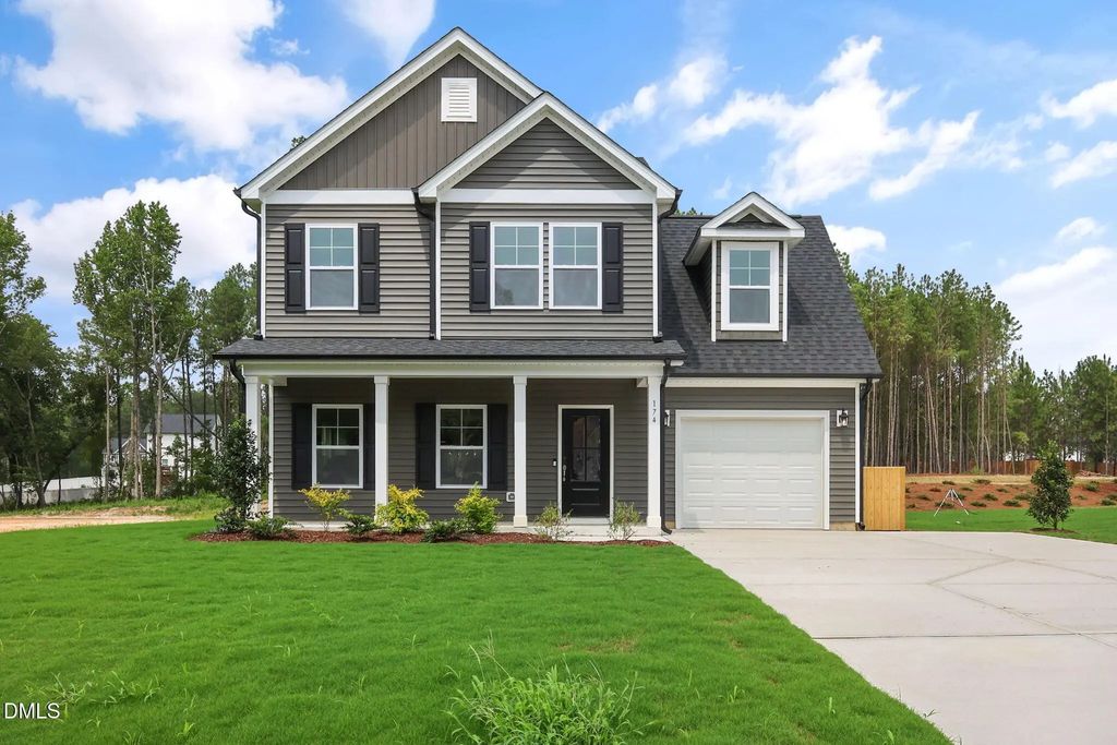 174 Eagle Rock Drive, Lillington