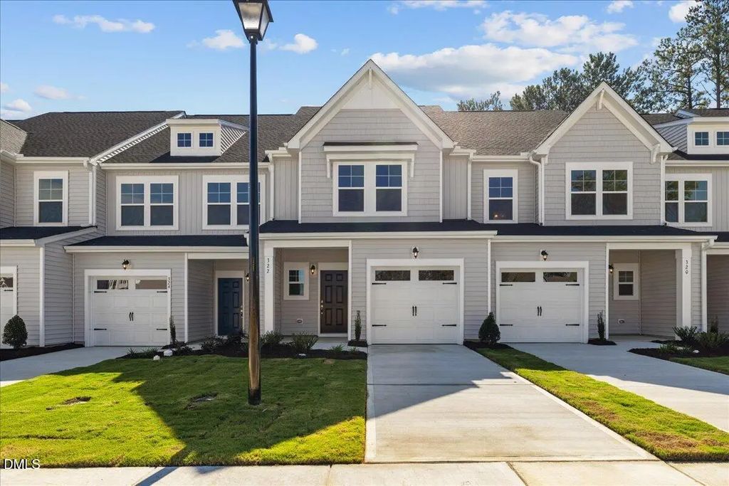 322 Short Ridge Way, Rolesville