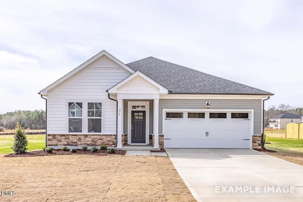 86 Charred Oak Court, Lillington