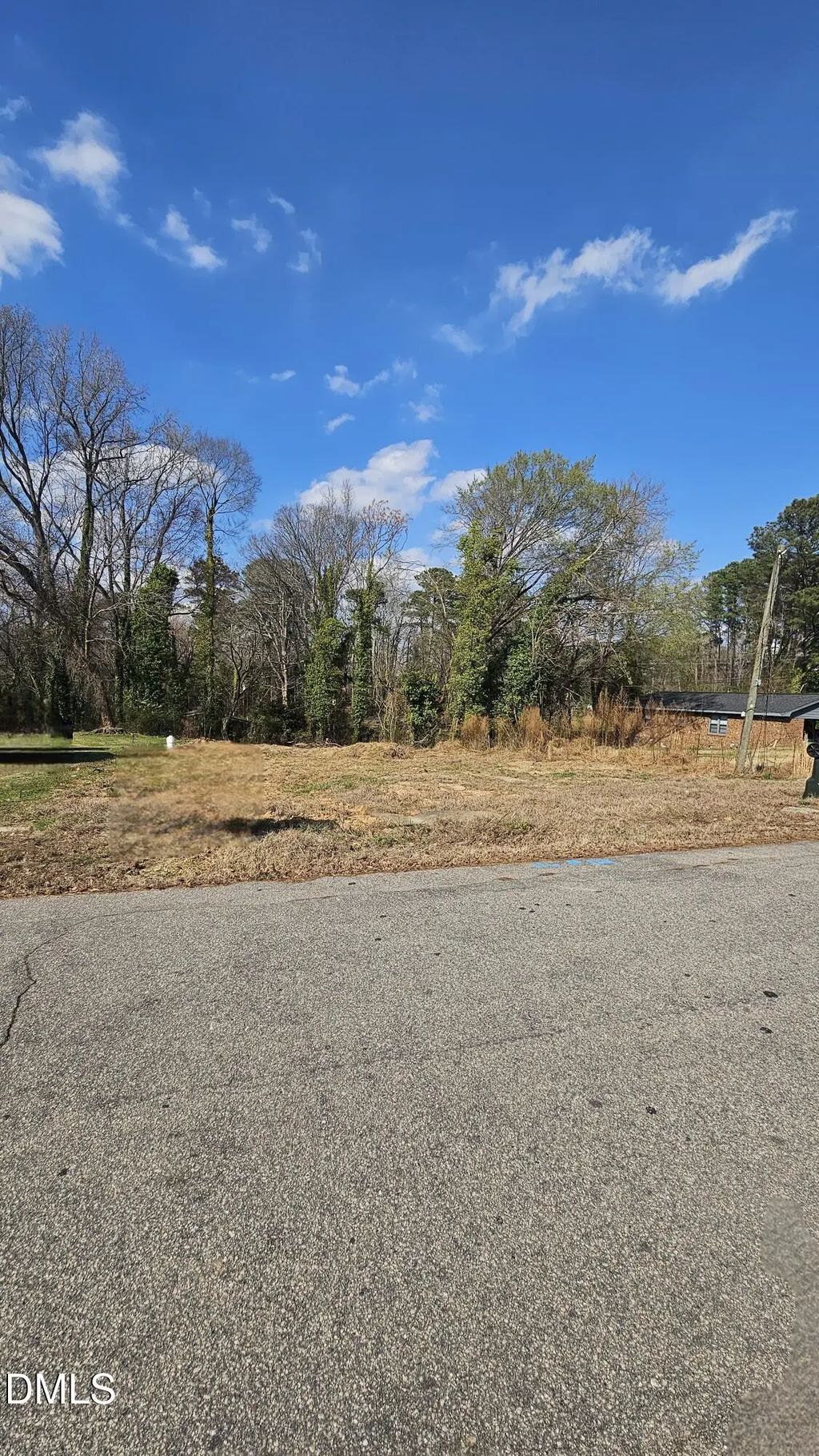 112 W Pine, Holly Springs