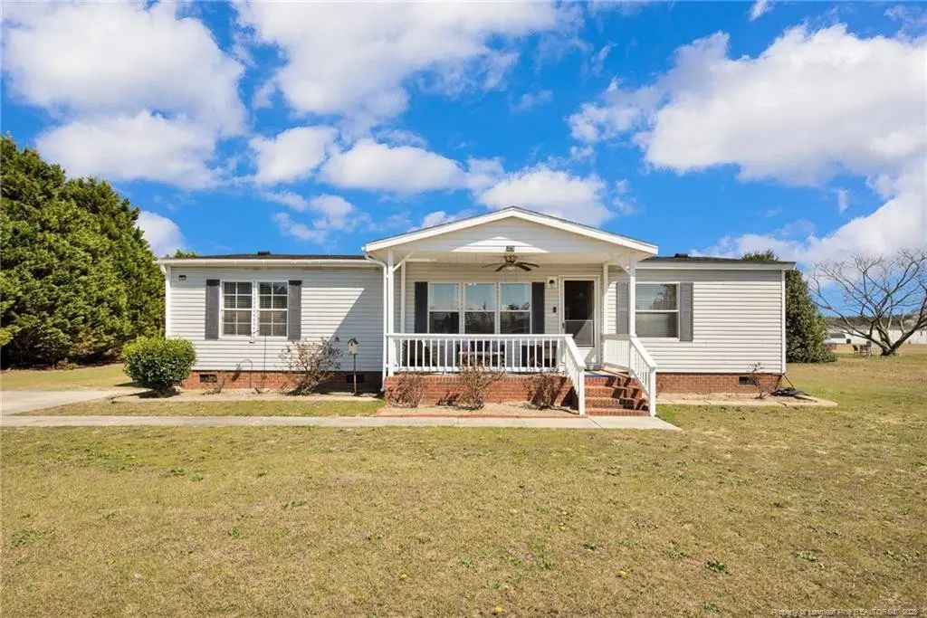 4913 Sand Mine Road, Stedman