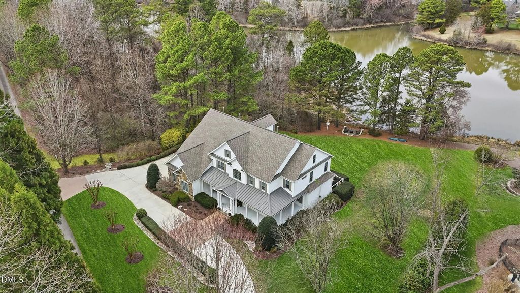 300 Lake Manor Road, Chapel Hill