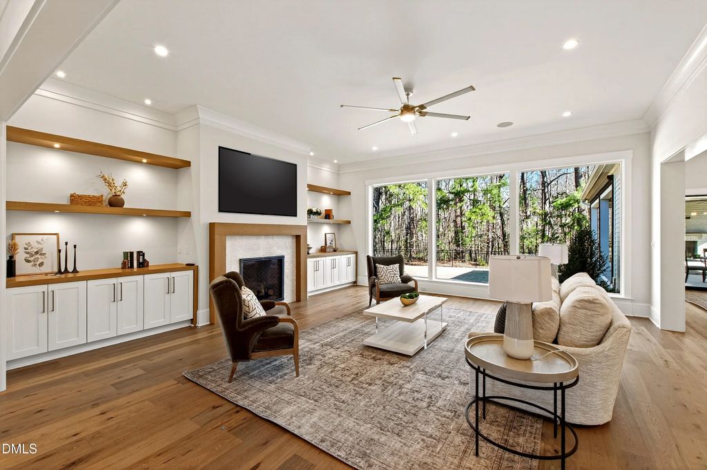 1608 Estate Valley Lane, Raleigh