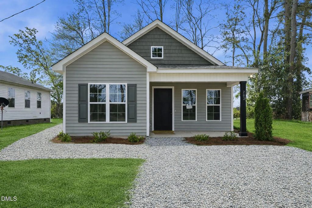 203 Booker Street Nw, Pikeville