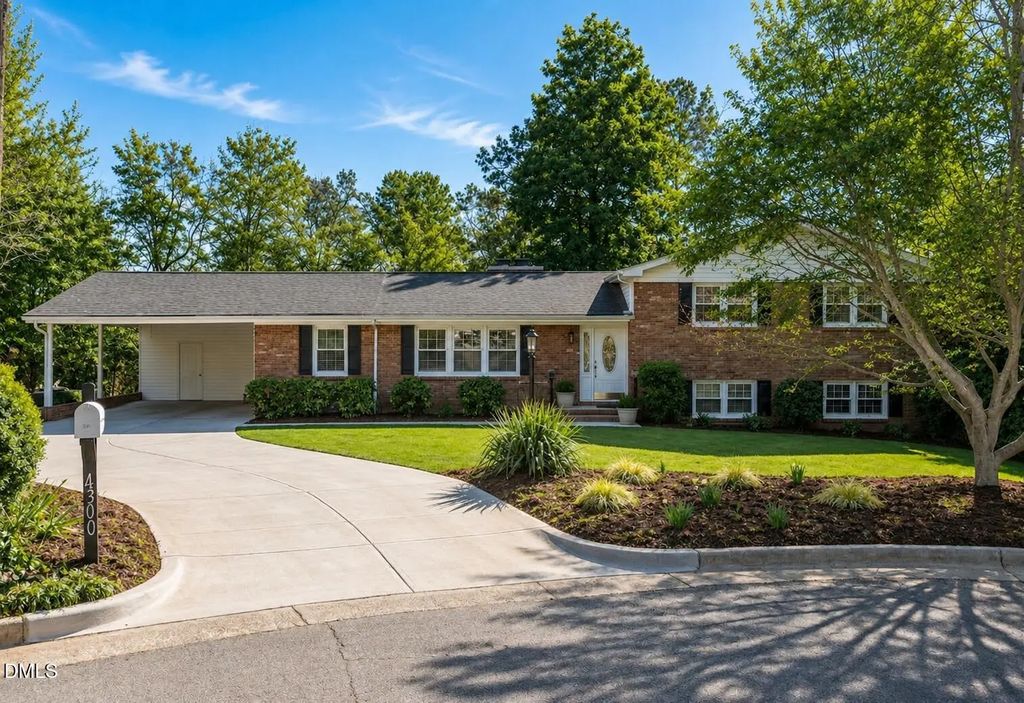 4300 Edgehill Court, Raleigh