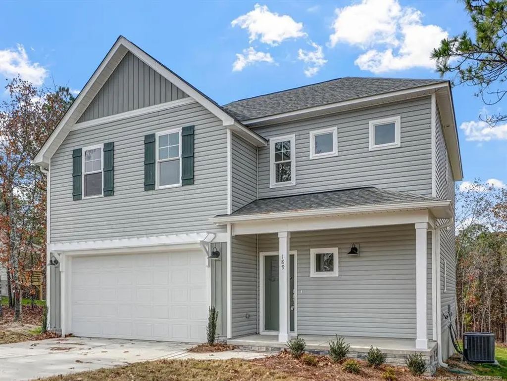 189 Travelers Way, Lillington