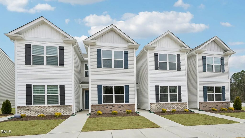5818 Brambleberry Way, Raleigh