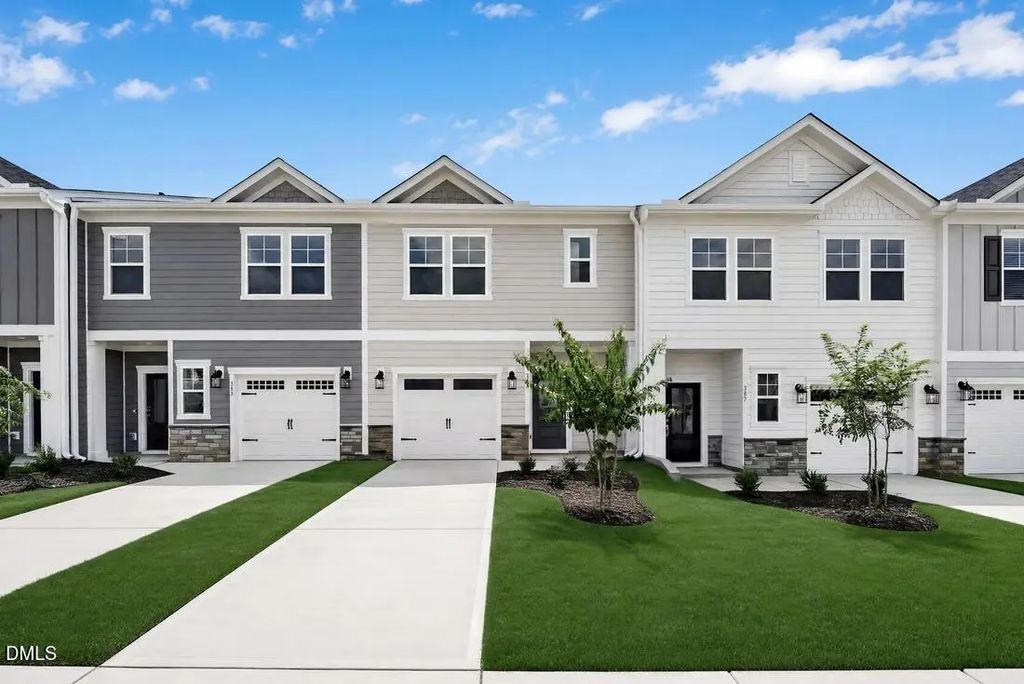 335 Sweetbay Tree Drive, Wendell