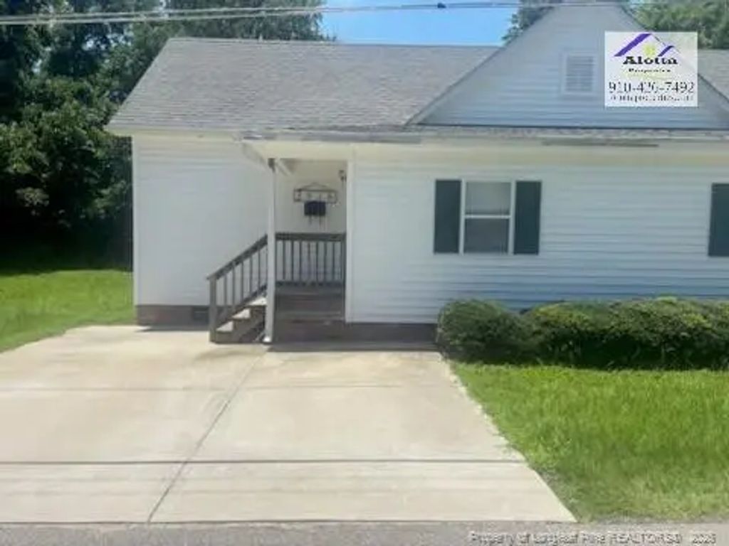 3916 Middle Street, Hope Mills
