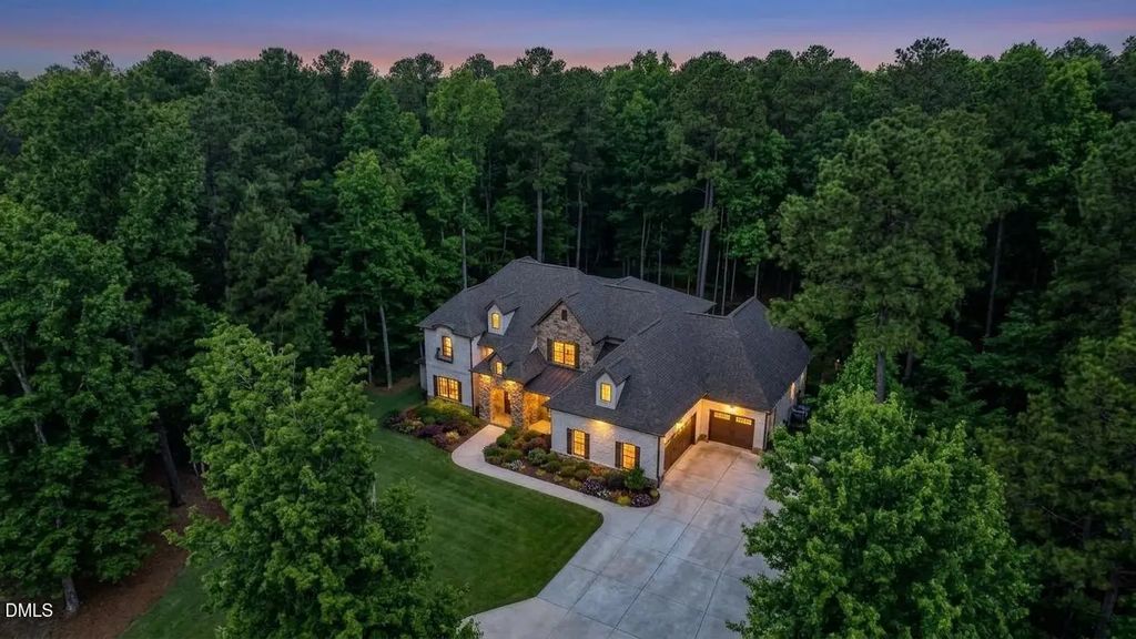122 Essie Drive, Apex
