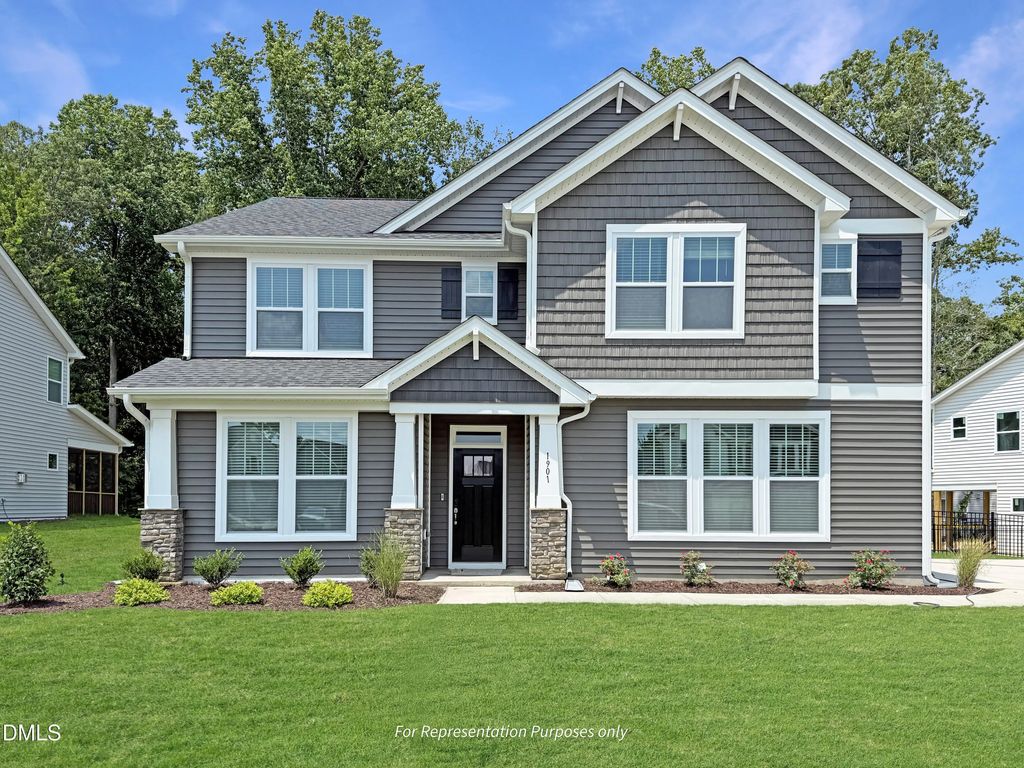 177 Eagle Rock Drive, Lillington
