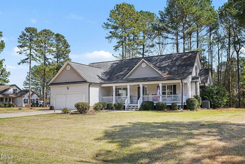 11 Cashew Lane, Smithfield