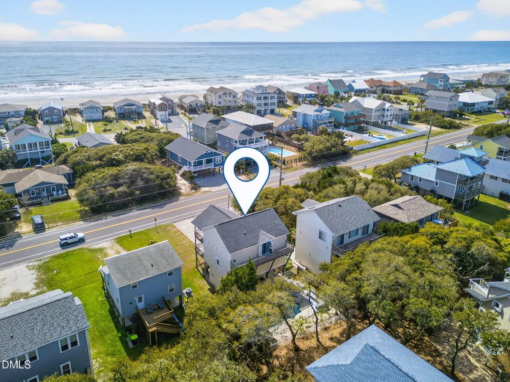 1125 S Topsail Drive, Surf City