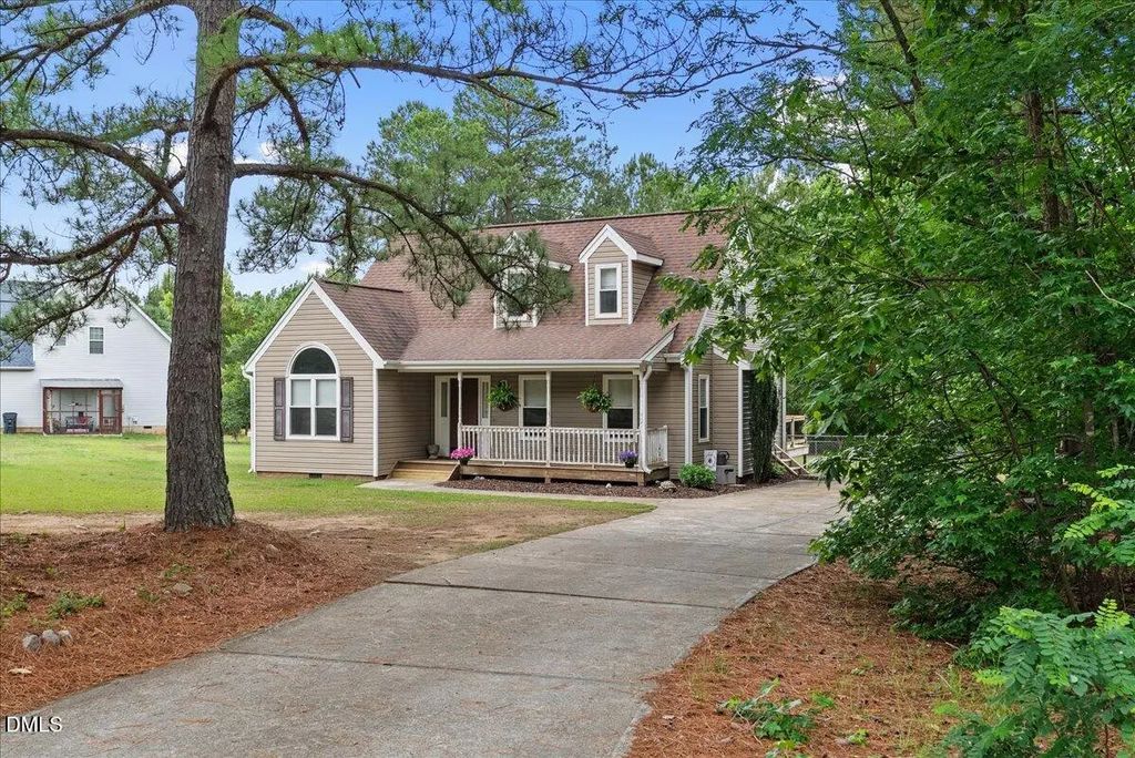 105 Whistlers Cove, Louisburg