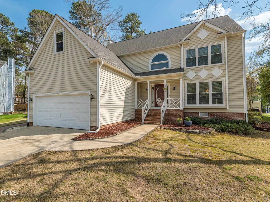 330 Bond Lake Drive, Cary