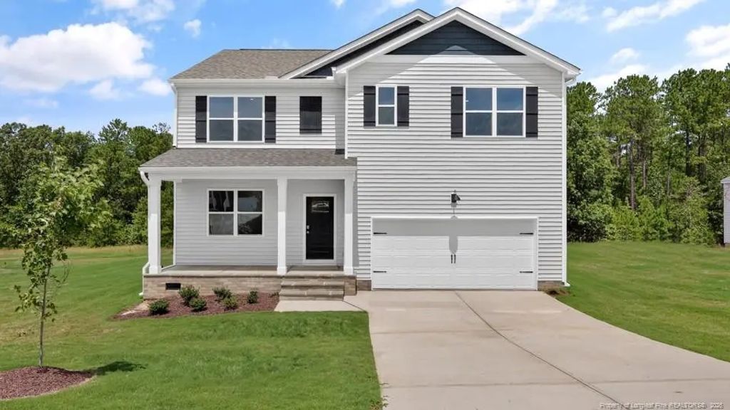 143 Charlies Bend Way, Spring Lake