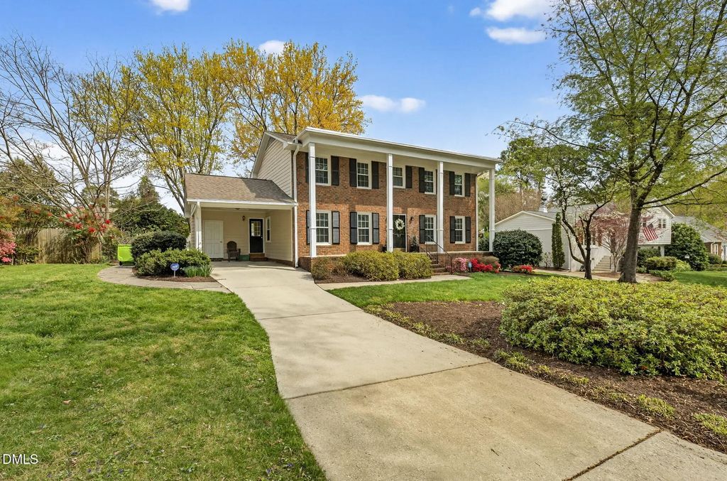 417 Crescent Court, Raleigh