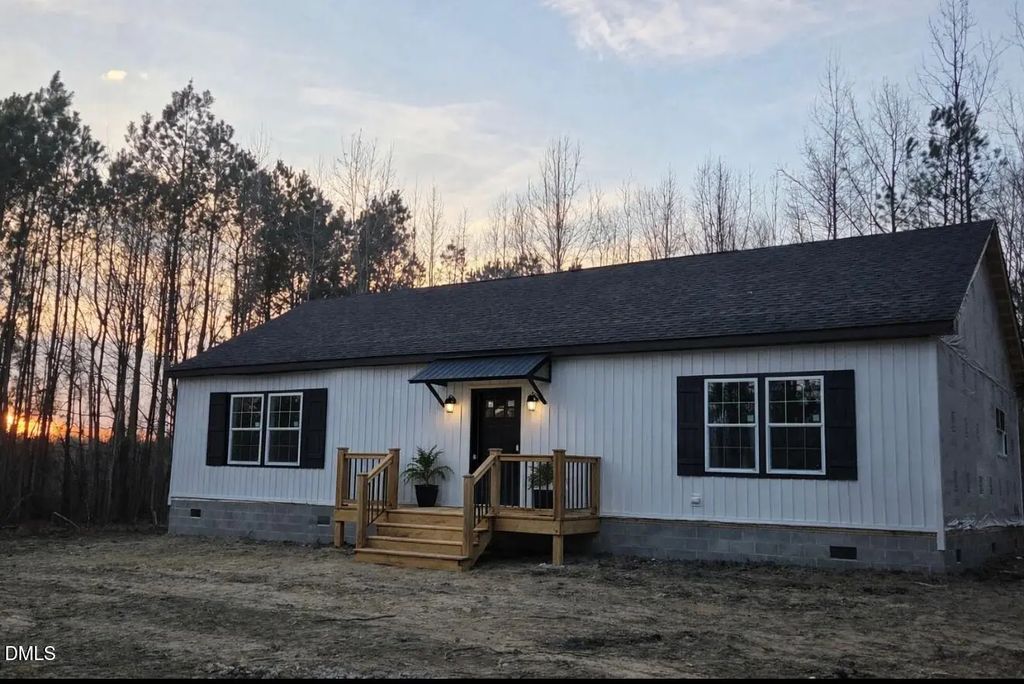 5245 Nc Highway 231, Zebulon