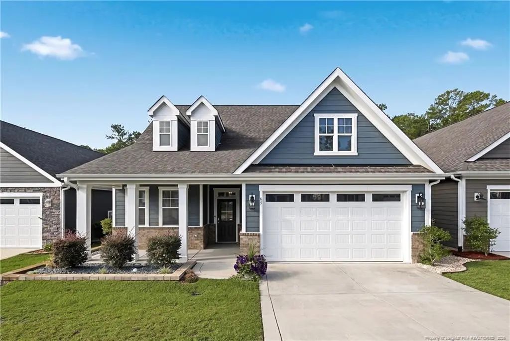 85 Glenwood Court, Spring Lake