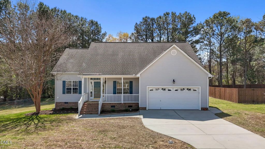 96 Clarence Lane, Garner