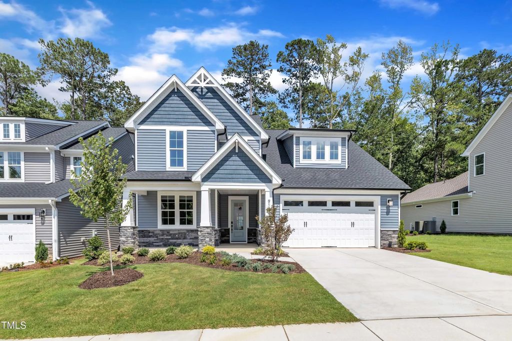 9160 Dupree Meadow Drive 13, Angier