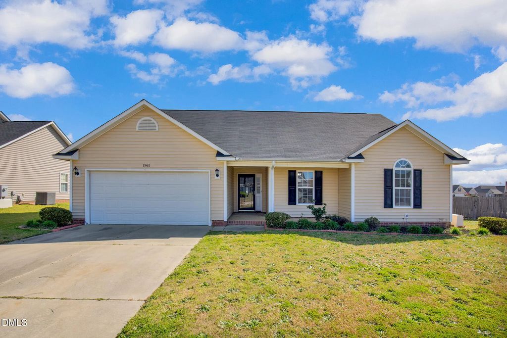 1961 Yellowbrick Road, Fayetteville