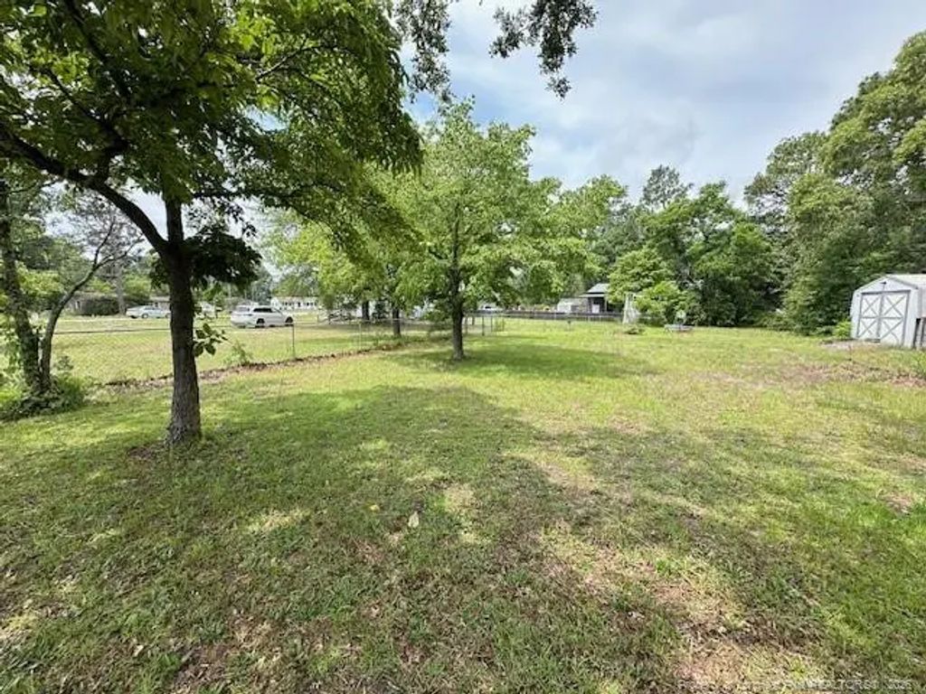 5716 Camden Road, Fayetteville