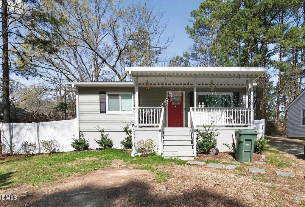 1403 E Club Boulevard, Durham