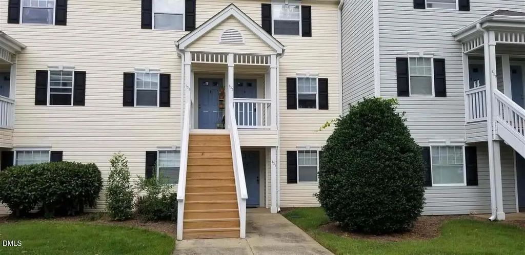 131 Kingsbury Drive, Chapel Hill